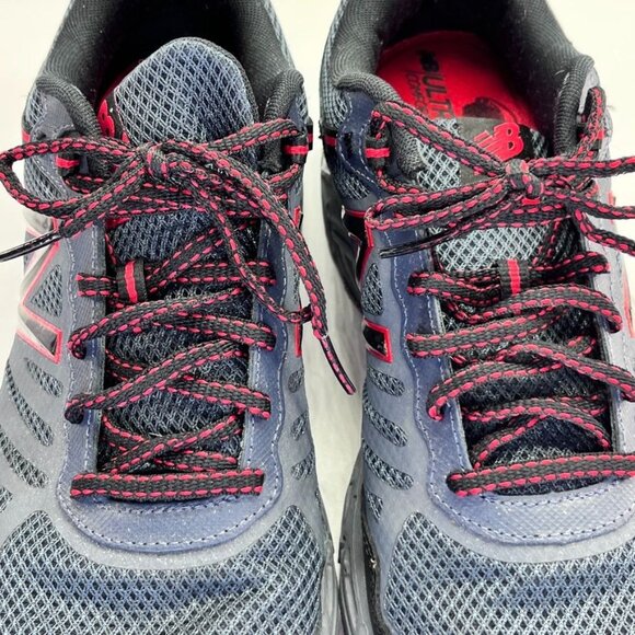 New Balance Men’s Lonoke All Terrain Shoes SIze 10 in Gray Black Red MTLONLT1 - Picture 10 of 16